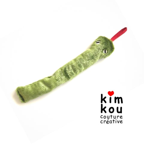 Serpent peluche
